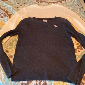 2 medium thermal shirts